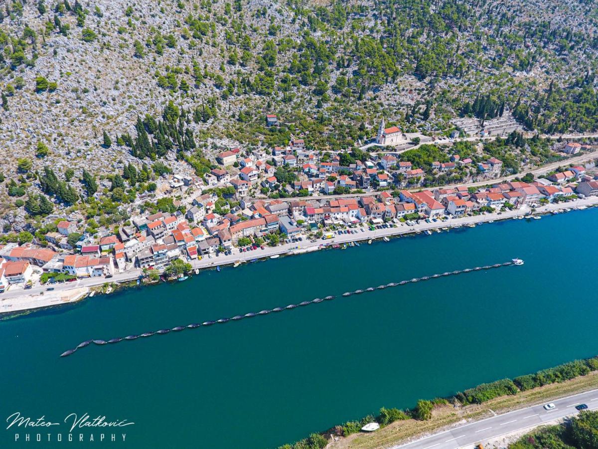 Rojena Vala - Neretva Lägenhet Komin  Exteriör bild